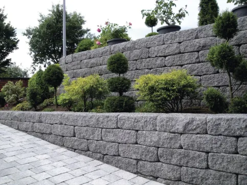 BossAntik-Mauerblock, basalt-anthrazit