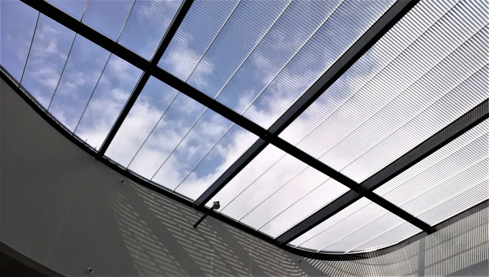 Winkelabhängige Transparenz zwischen den Lamellen