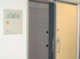 Record CLEAN K1-A F – spritzwassergeschützte Ausführung für Anwendungen in Feuchträumen