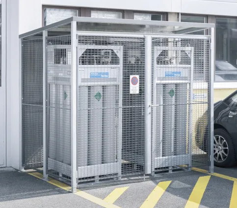 Freistehende Gitterbox für Gasflaschendepot