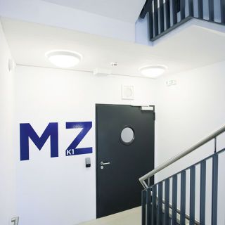 MEHRZWECKTÜR 
