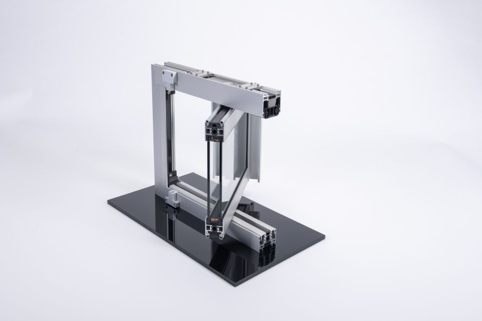 Keller minimal windows® pivot Ganzglas-Wendeflügeltür
