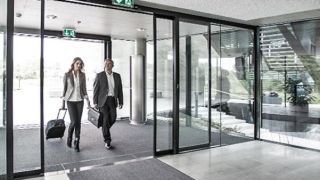 Automatische Schiebetür Antrieb Basic SLA, Profilsystem PSXP