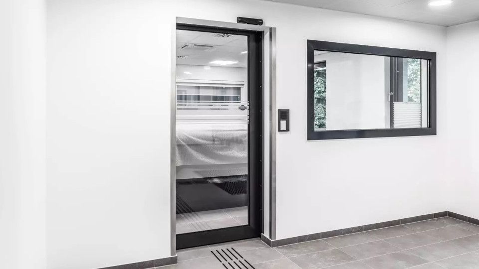 Automatischer Schiebetürantrieb SL-GUARD