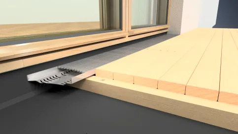 MONSUN® DRAINTEC Entwässerungsrinnen für Holzterrassen werden direkt auf der Unterkonstruktion befestigt