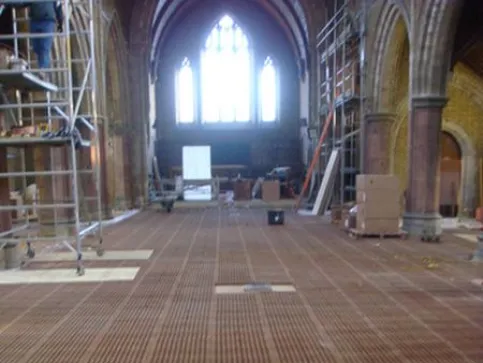 Sanierung eines Kirchenschiffs