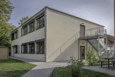 Bei längerfristigem Raumbedarf bietet KLEUSBERG das Gebäudesystem ModuLine®