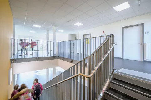 ModuLine® Gebäude sind für die dauerhafte Nutzung konzipiert und verbinden Langlebigkeit mit Gestaltungsfreiheit.