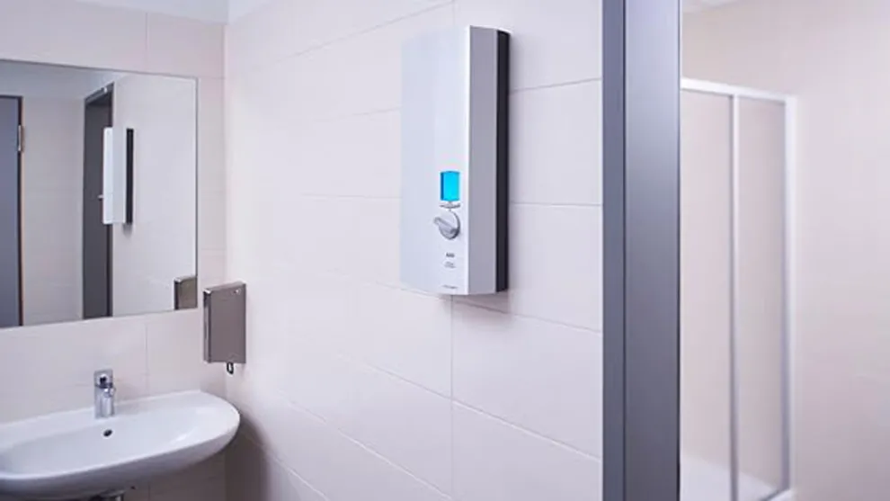 Moderne elektronische Durchlauferhitzer wie der AEG DDLE ÖKO ThermoDrive sorgen für den sparsamen Umgang mit Wasser und Energie. Sie bündeln wichtige Warmwasserfunktionen. Dazu gehören auch der Verbrühschutz und eine sichere Bedienung.
