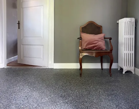 VIA Terrazzo N° T03261