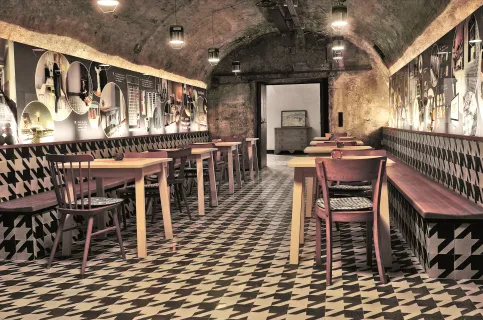 Werkskantine, Terrazzoplatte N° 711552