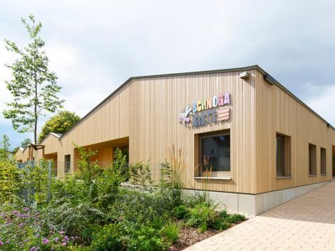 Sanitärräume als Lern- und Erlebnisfläche für Kinder gestaltet