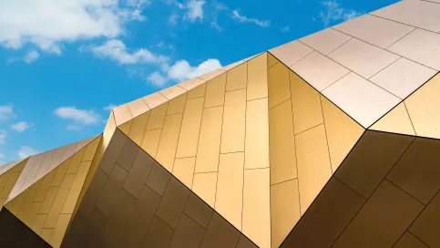 Rockpanel Metals gibt es in verschiedenen hochwertigen Designs.