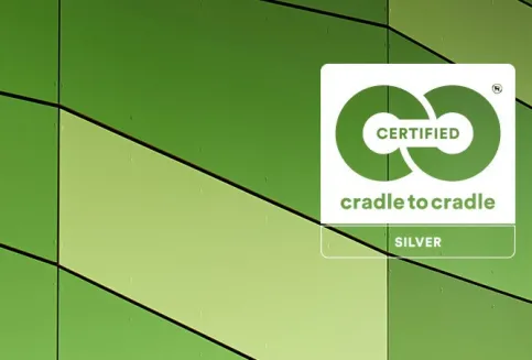 Rockpanel Colours ist ausgezeichnet mit Cradle to Cradle Certified® in Silber, da die Platten sicher, kreislauffähig und verantwortungsvoll hergestellt werden.