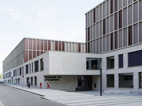 Schulen am Steinpark, Freising