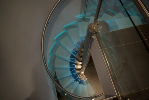 Glas-Spindeltreppe
