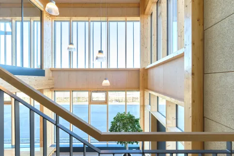 Hallenbau Treppenhaus - LIGNA® systems