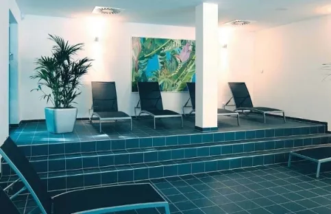 Angrenzende Räume, Produkte für verformungsgefährdete Untergründe