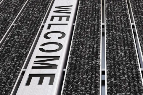 Schriftzug in Edelstahlprofil INOX® Lineo