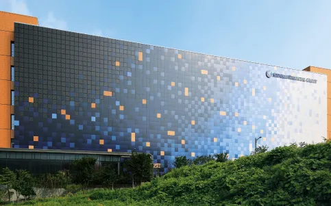 Shinhan Data Centre, Seoul, Südkorea / Architekt: Samoo Architects & Engineers, Seoul / Jahr: 2013 / Produkte: KerAion® Quadro, KeraTwin® K20
