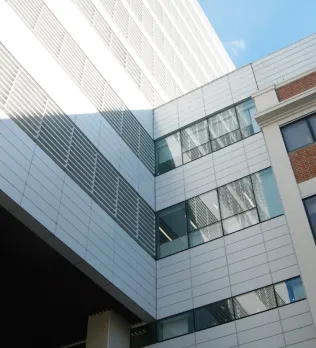 Ministerio de Ciencia, Buenos Aires, Argentinien / Architekten: Arch. Juan Carlos Angelomé / Jahr: 2011 / Produkte: KeraTwin®, KeraShape®