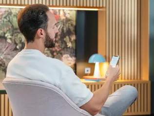 JUNG HOME App
