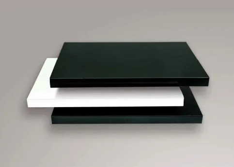 Verbundelemente mit Anti-Fingerprint-Oberflächen