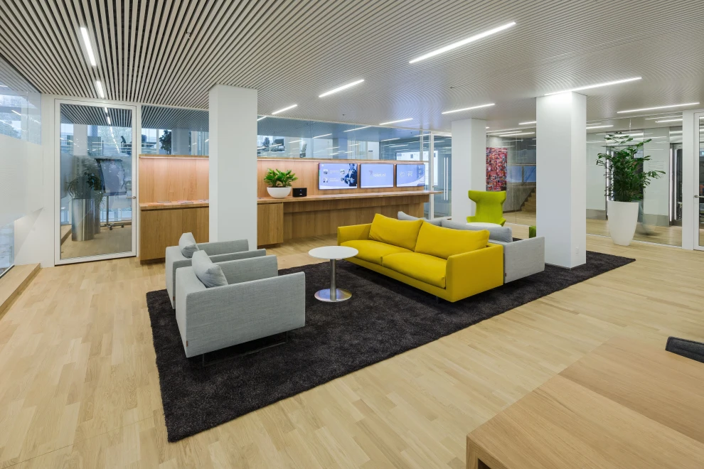 Luxalon® PareauLux 30BD Klimadecke im Corpac House, Tilburg, Niederlande; Architekt: Cepezed