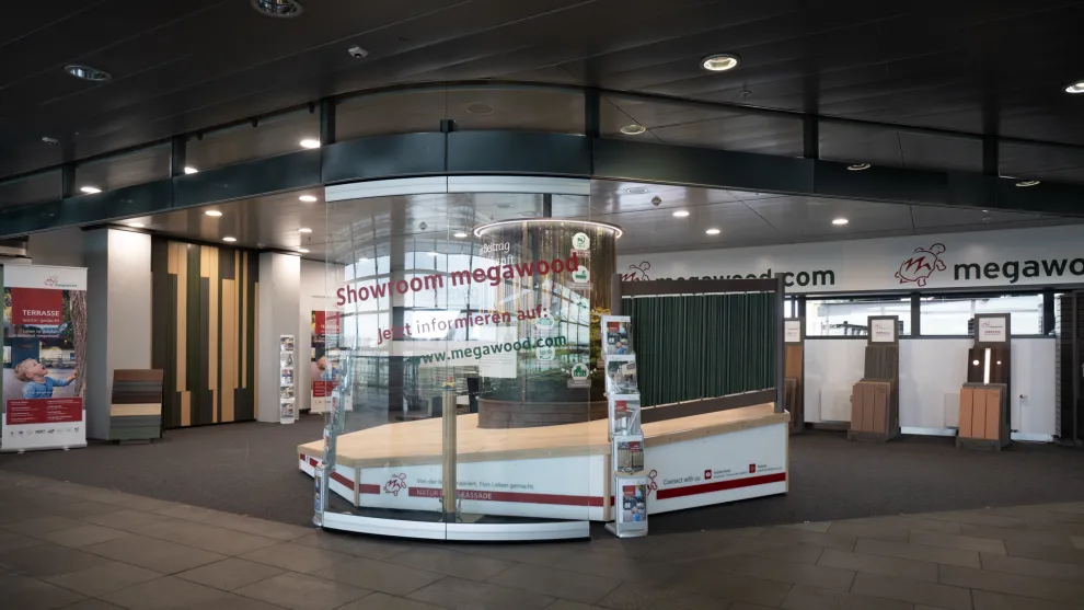 Der megawood®-Showroom auf dem Flughafen Leipzig/Halle.