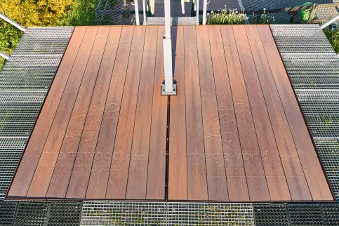 Terrassendiele SIGNUM in Muskat, Landezone der megazipline (Rappbodetalsperre Harz)