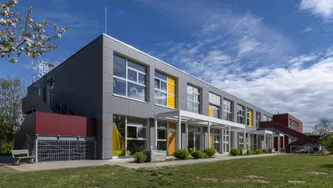 Aufstockung Modulbau - Erweiterung des Kinderhauses Römerauterrasse