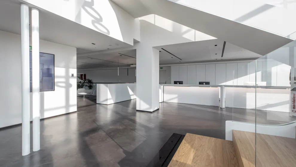 Nuvolato Architop® Estrichboden – Maddalena Spa Offices, Povoletto, Udine, Italien, Architect: Alessandro Zuccolo, Foto: Zulupictures