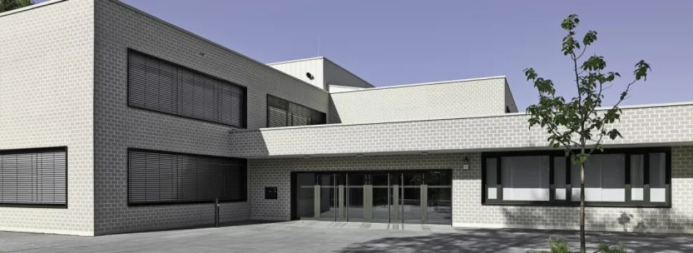 Akustikziegel Passo 237 x 90 x 113 mm © Bernhard Strauss