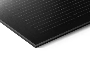 Standardmodul: Sunskin-Modul mit hochwertigem Photovoltaikglas und strukturiertem, farblosen Frontglas.