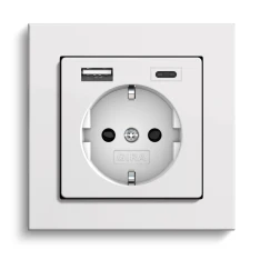 USB-Steckdose, Reinweiß seidenmatt (Abbildung mit Gira E2)