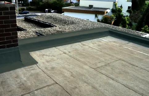 Kemperol 1K-SF ist gebrauchsfertig und wird direkt aus dem Gebinde verarbeitet.