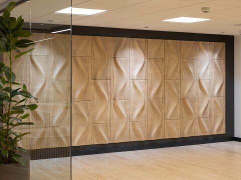 Ultraleichte 3D-Holzpaneele für schnellere Montage und charaktervolle Innenräume