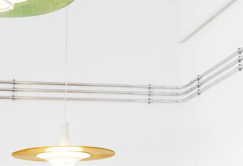 Elektroinstallationsrohre von OBO Bettermann eignen sich für alle sichtbaren Installationen.