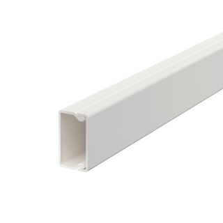 Wand- und Deckenkanal halogenfrei 15x30x2000, PC/ABS, reinweiß, 9010