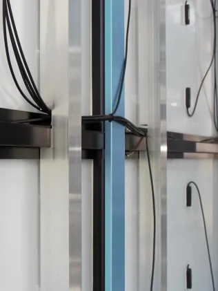 Verkabelung PRO+ PV in der Hinterlüfungsebene