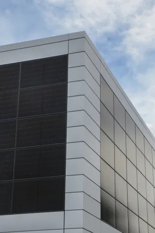 PRO+ SIDING kombiniert mit PRO+ PV