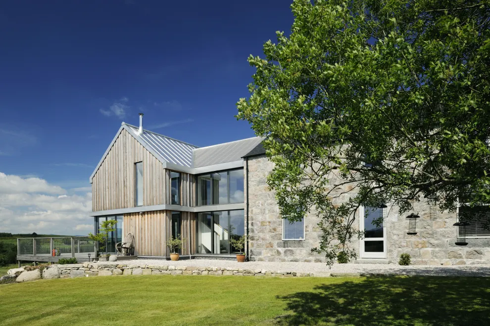 Bogindhu Farmhouse, © Nigel Rigden 2012