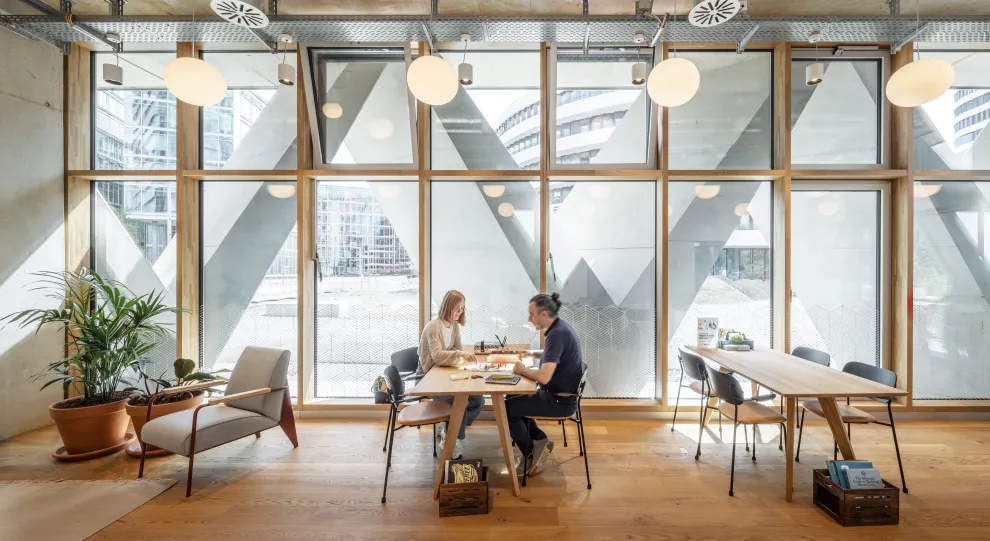 Das Cradle-to-Cradle®-Prinzip beschränkt sich nicht auf konstruktive Bauteile, sondern durchdringt auch die Innenarchitektur.