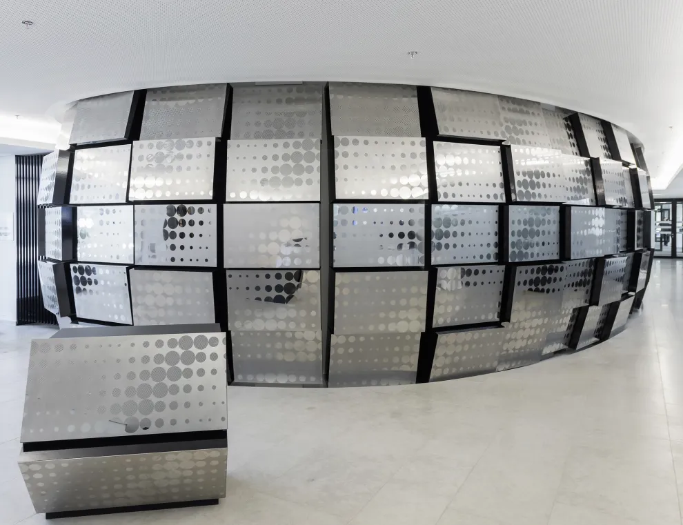 Futuristische Raumgestaltung in der Microsoft Deutschland-Zentrale (Foto: Thomas Moeller)