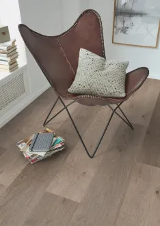 Harmony: 5879 Vibrant Oak