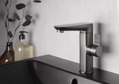 Einhebelmischer AquaXPro mit drehbarem Auslauf 360°, Gunmetal gebürstet