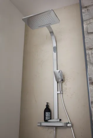 Shower-Set RS AquaTray Thermostat mit Schwall