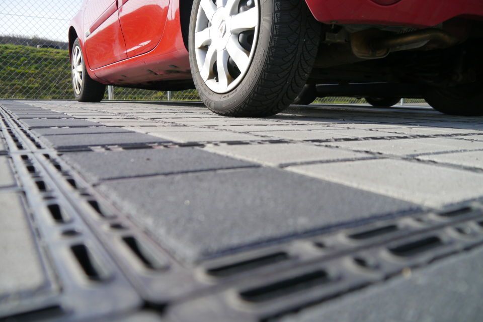 PURUS PLASTICS Bodengitter ECORASTER® E 50 BLOXX