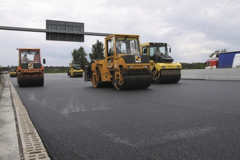 Fernstraßen/ Autobahn Entwässerung – ACO DRAIN® Monoblock RD