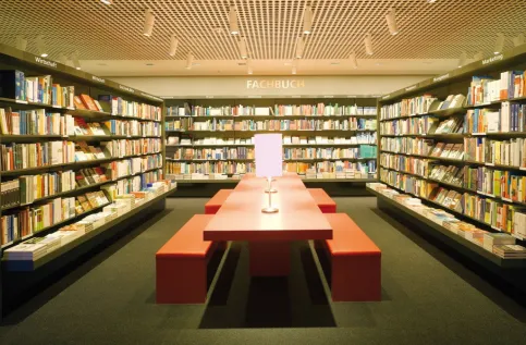 Rasterdecke (Referenz Buchhandlung Hugendubel, Stuttgart)